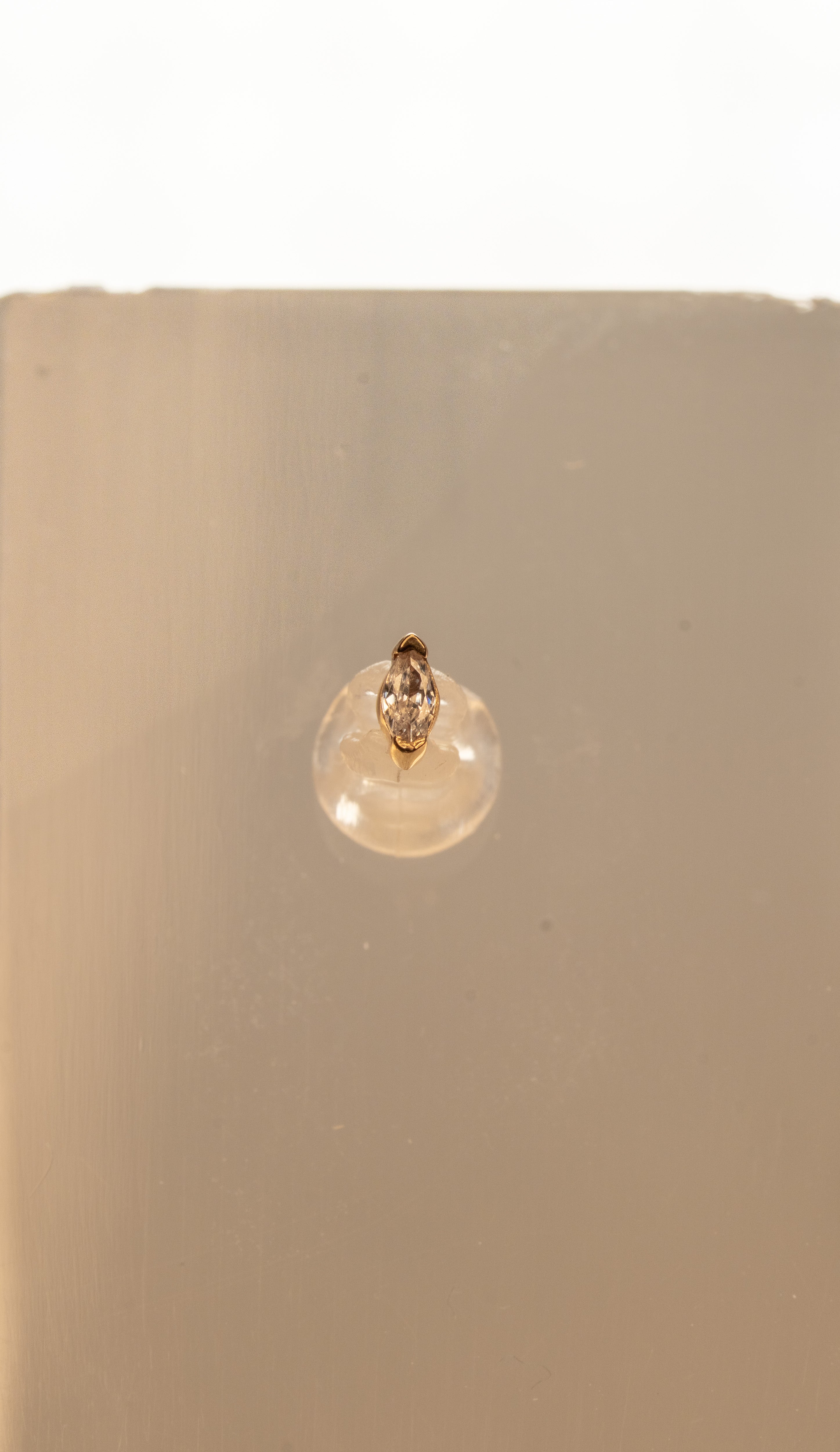 Navet com zircônia - Ouro 18k